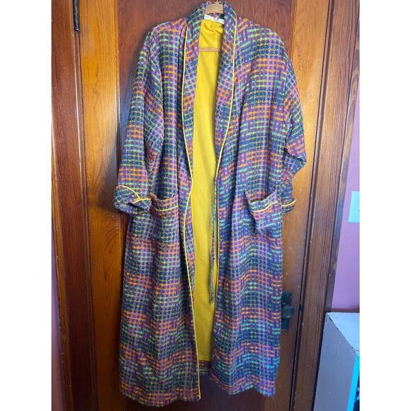 VINTAGE RARE Victoria's Secret Rainbow Plaid Robe Medium
